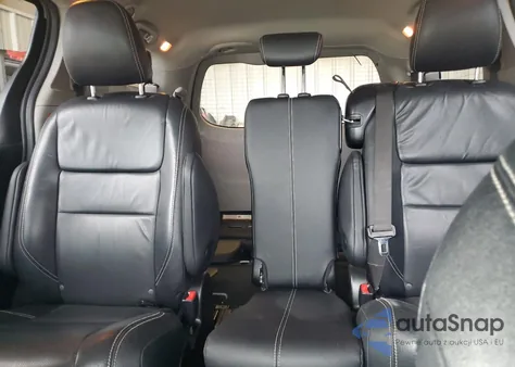 2018 Toyota Sienna Se z USA, uszkodzony, nr VIN 5TDXZ3DC9JS926552